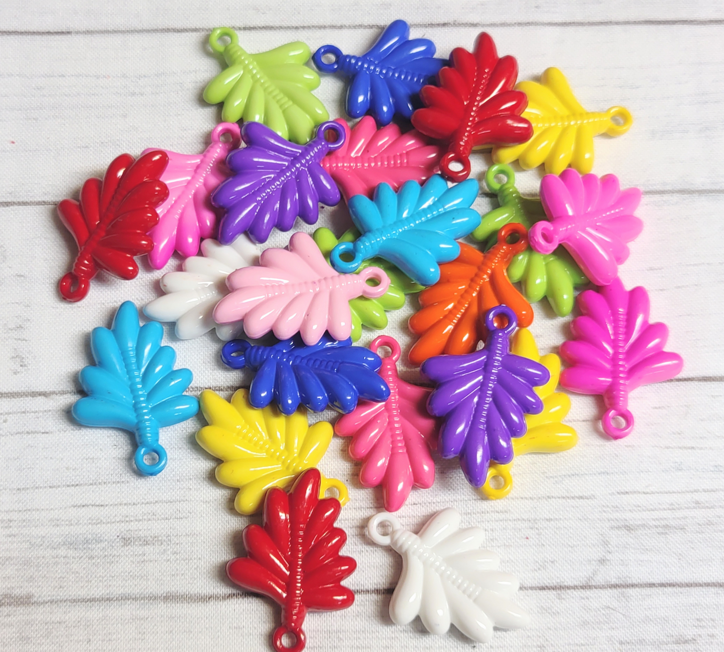 10pcs. Opaque Colorful Leaf Pendants-32mm-DIY Jewelry Making I Bracelets